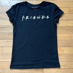 Friends T-shirt big girls size 10/12 but fits like a juniors size XS